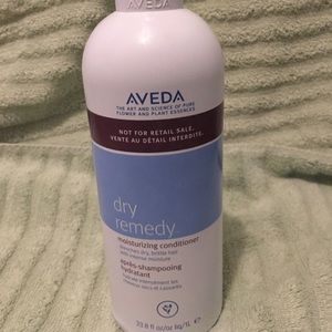 AVEDA Dry remedy Conditioner 33.8 oz
